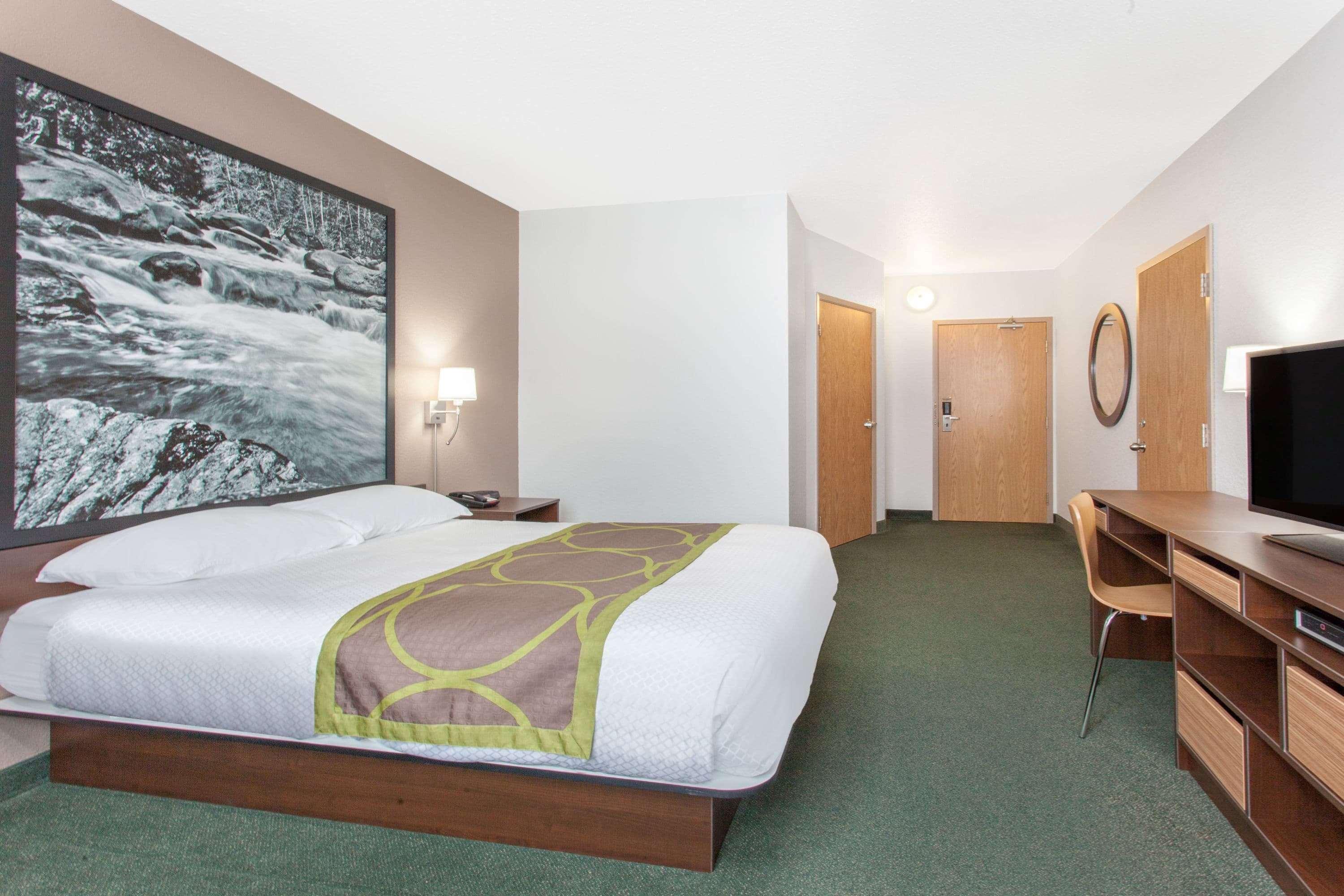 Super 8 By Wyndham Kenora Hotel Ngoại thất bức ảnh